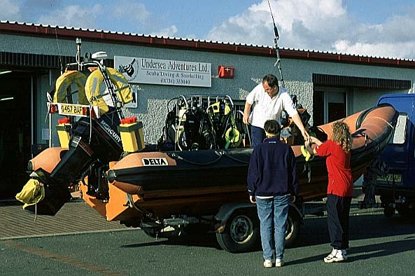 LittleDeeper.JPG (67125 Byte)