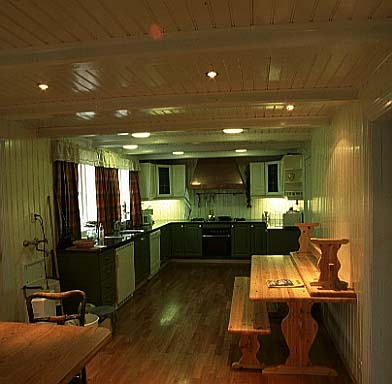 kueche.JPG (28850 Byte)